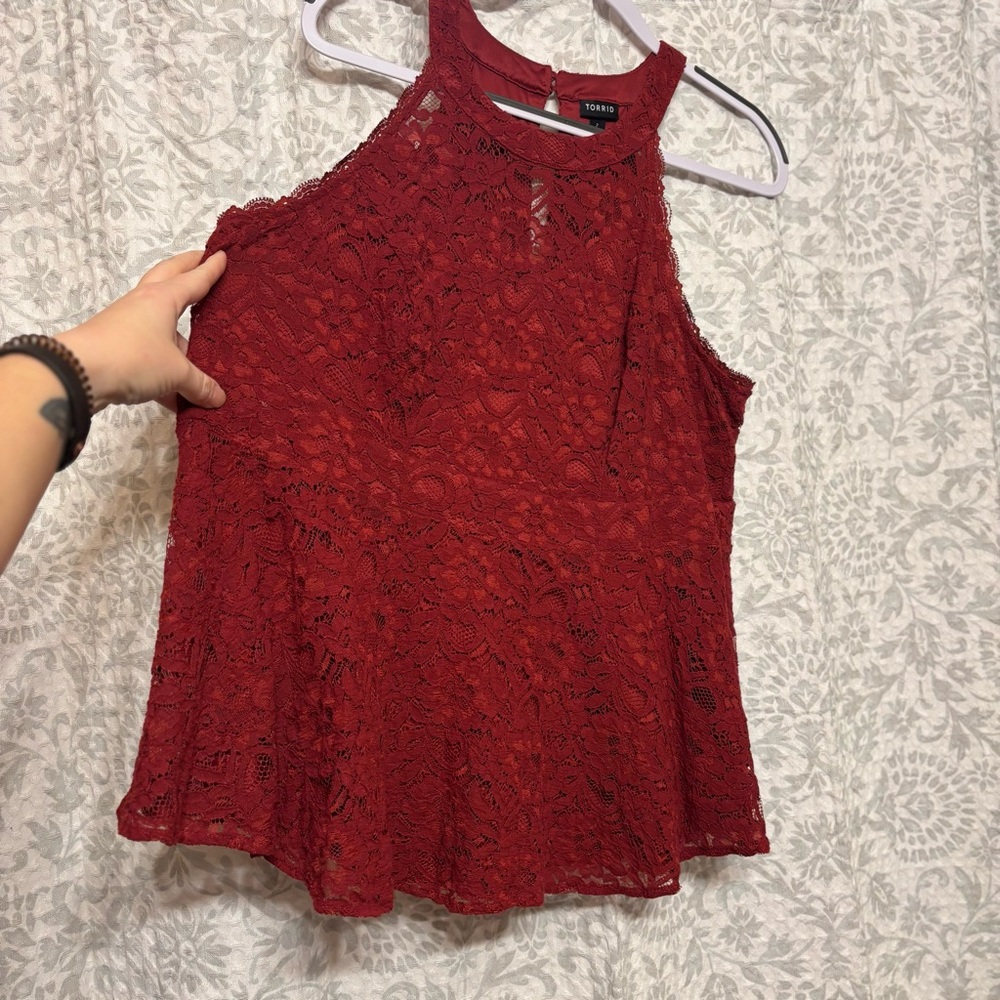 Women’s Torrid Red Tank Top Size 2 - Picture 3 of 10